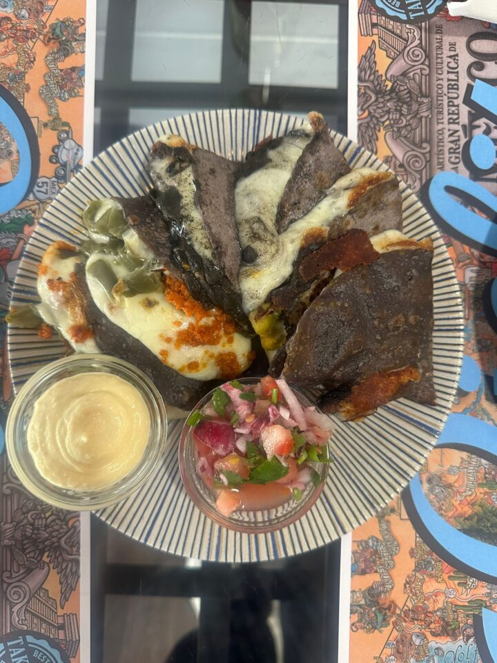Quesadillas Variadas AZULES💙 NUEVO💙 , Una de las mejores opciones🎖️ <img src="https://cielitolindocafe.es/wp-content/plugins/alergenos-alimentarios-indianwebs/images/familia-1/lacteos.png">